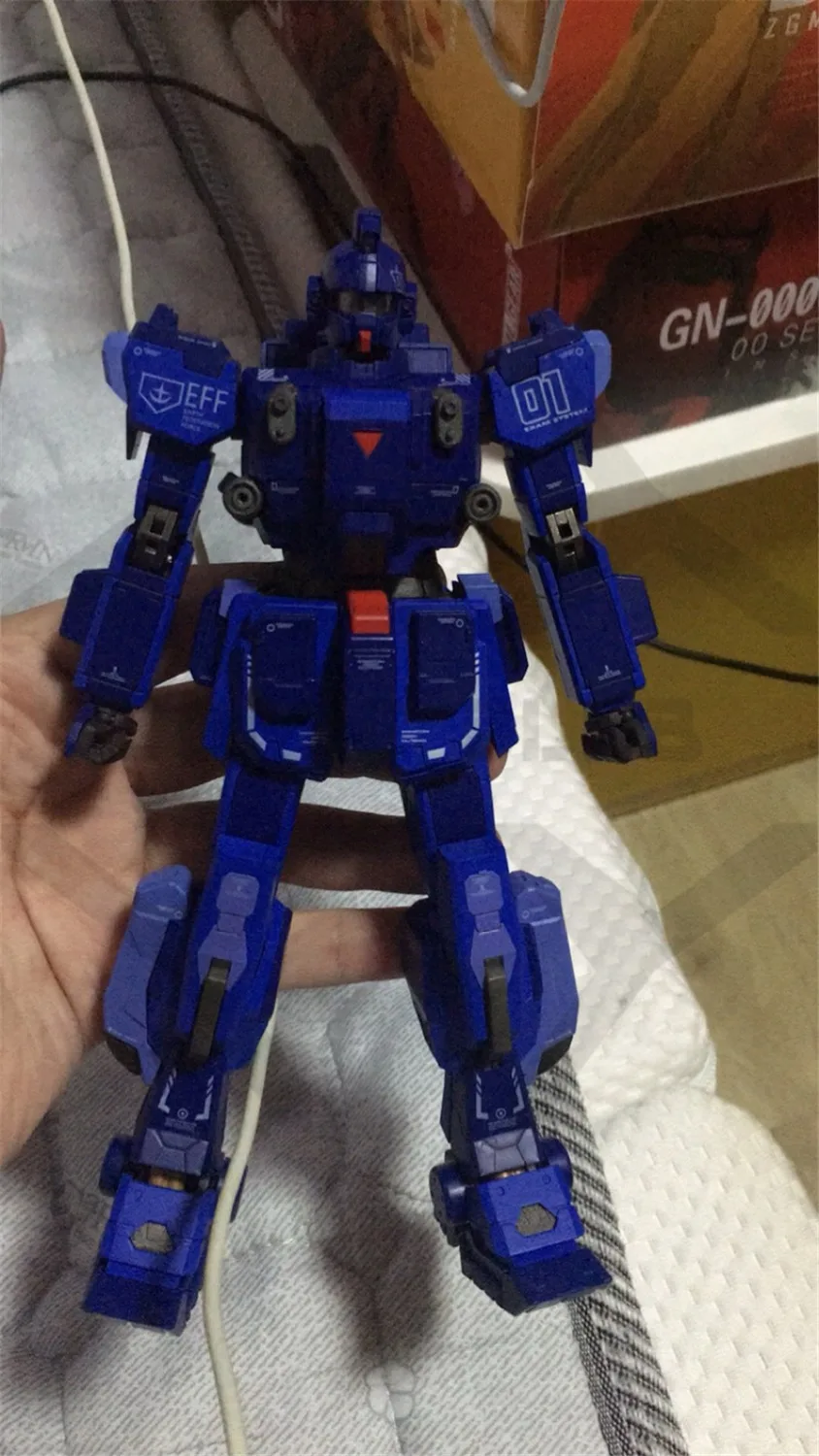 COMIC CLUB в наличии модель FUNHOBBY MB GUNDAM блок № 1 со светодиодной подсветкой Phonation