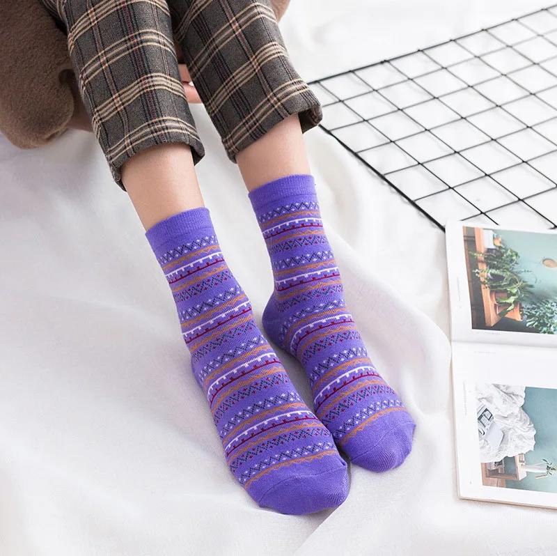 wave purple Модные милые носки без пятки с граффити, Носки ярких цветов, Хлопковые женские цветные носки в полоску, дышащие носки для колледжа - Цвет: wave purple