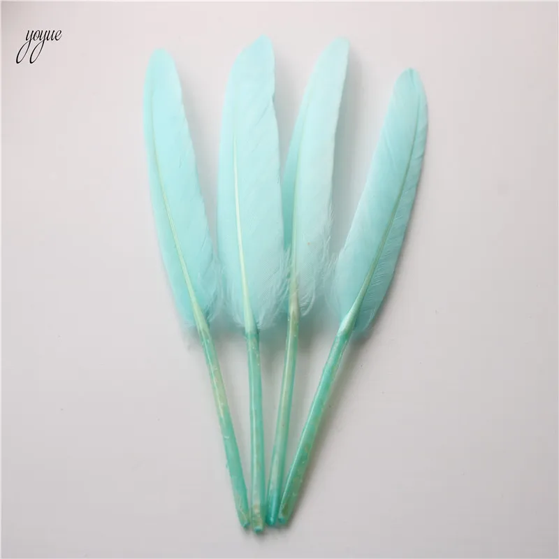 light Blue 20 шт смоченные раковины золотые утиные перья гусиные перья для рукоделия 10-15 см/4-6 дюймов натуральные перья для украшения украшений - Цвет: light Blue