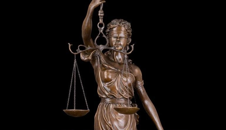 Абстрактная скульптура ZSR бронзовая медная мраморная статуя в форме змеи | Дом и