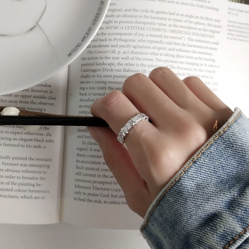 

Кольцо из стерлингового серебра 925 пробы с белым золотом, модное женское кольцо для бандажа с кубическим цирконием