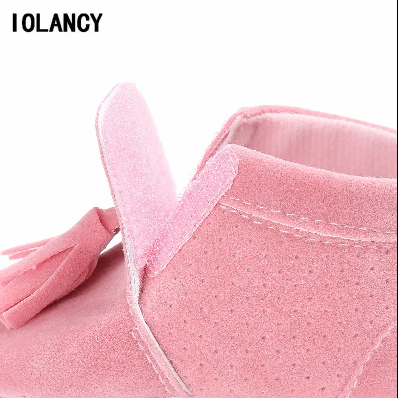 Детские Высокие Топы осенне-зимняя теплая обувь с кисточками и мягкой подошвой