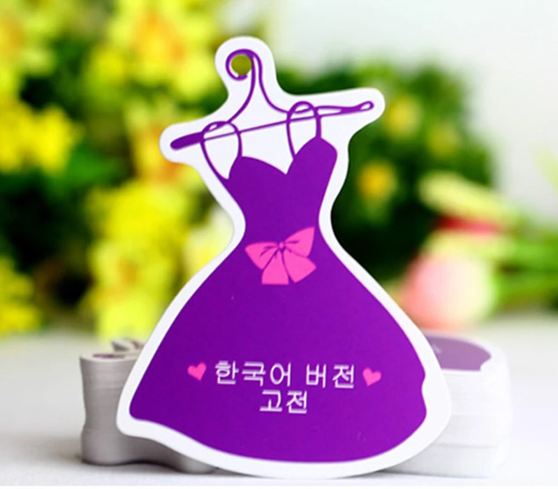 

Wholesale Custom Women Dress Shaped Recycled Paper Card Hang Tag with string