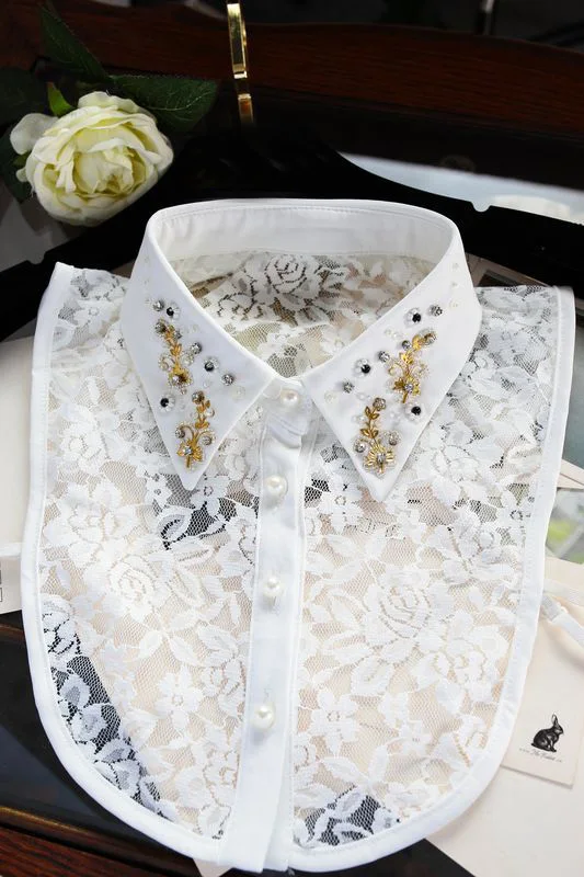 Новое красивое ожерелье женское воротник рубашки свитера ложный заостренный полурубашка Фанси золотая цепочка с цветком.