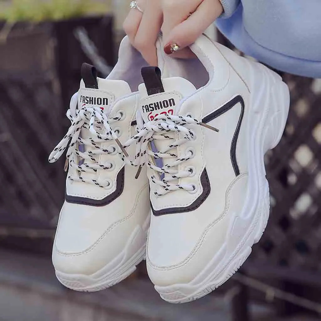 Женские кроссовки замшевые на платформе белого цвета 2019 | Обувь