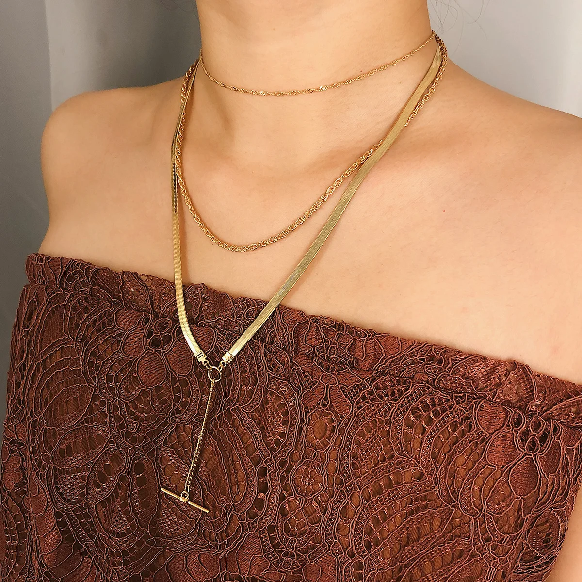 Женское многослойное ожерелье макси Серебряное Золотое колье с металлической