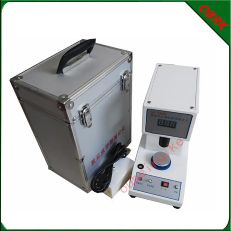 Цифровой дисплей для определения содержания почвы и жидкости в пластмассах