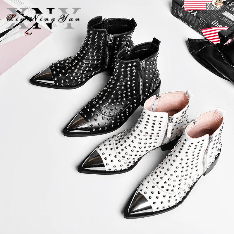 

Xiuningyan Cow Leather Women Ankle Boots Pointed Toe Footwear Rivet Square Heels Female Western Boot Fashion Shoes Woman 2019