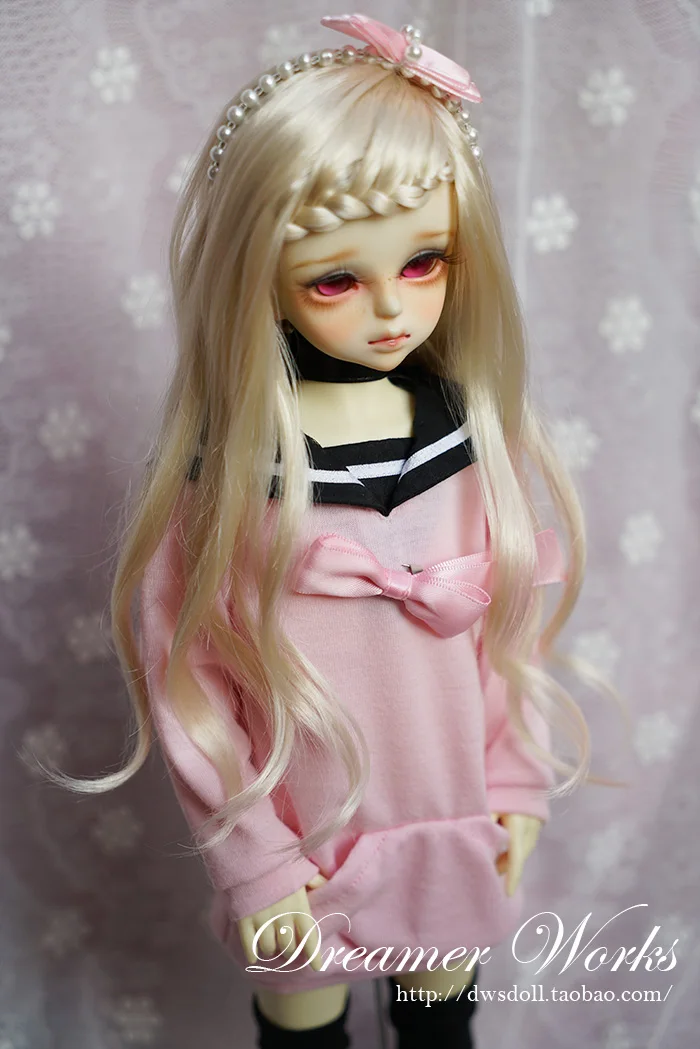 

1/4 1/3 scale BJD wig long hair for BJD/SD doll accessories,Not included doll,shoes,clothes and other accessories 18D1354