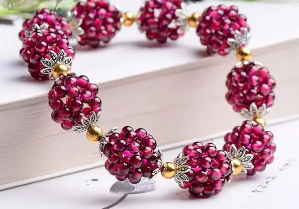 Pretty Hand Weave 3.5mm Round Shape Natural Red Garnet Gems Elasticity Bracelets |