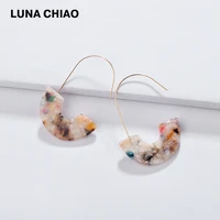 luna chiao fashion jewelry new design popular mix color u shape acrylic resin lucite big hook women drop earrings
