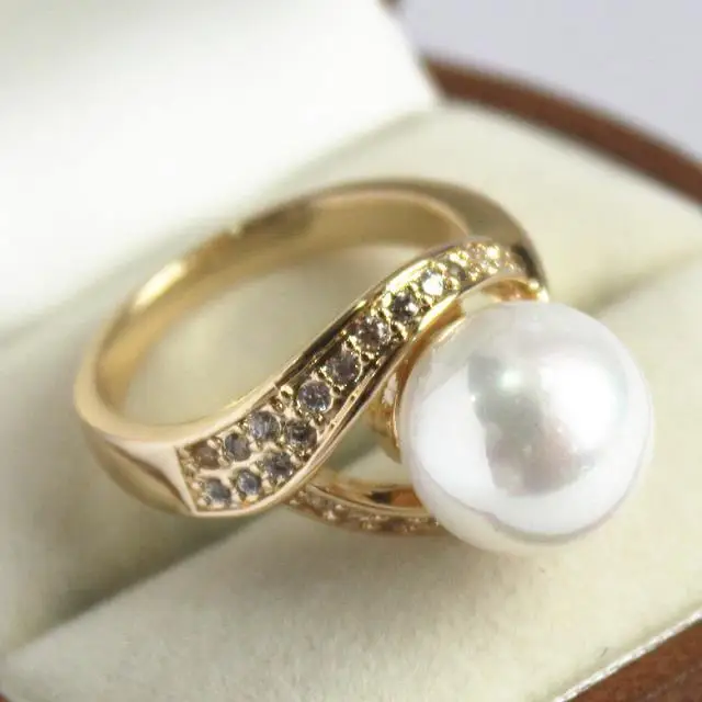 

noble lady's 18KGP with crystal decorated &12mm white shell pearl ring(#7 8 9 10)