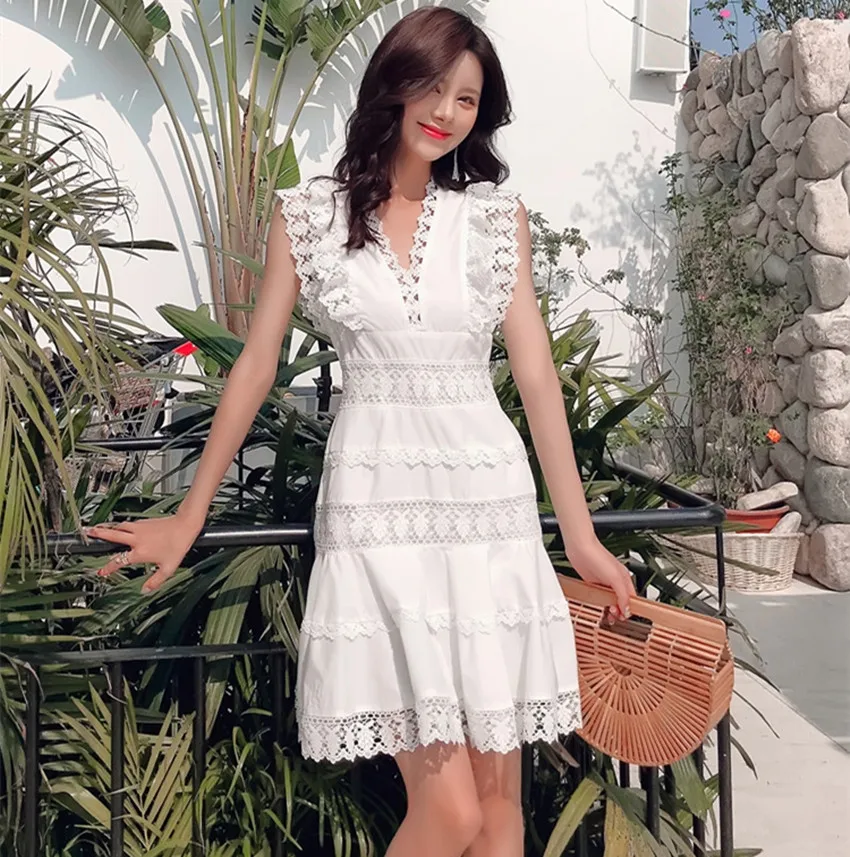 Летнее женское пляжное короткое платье 2019 для подиума черное кружевное без