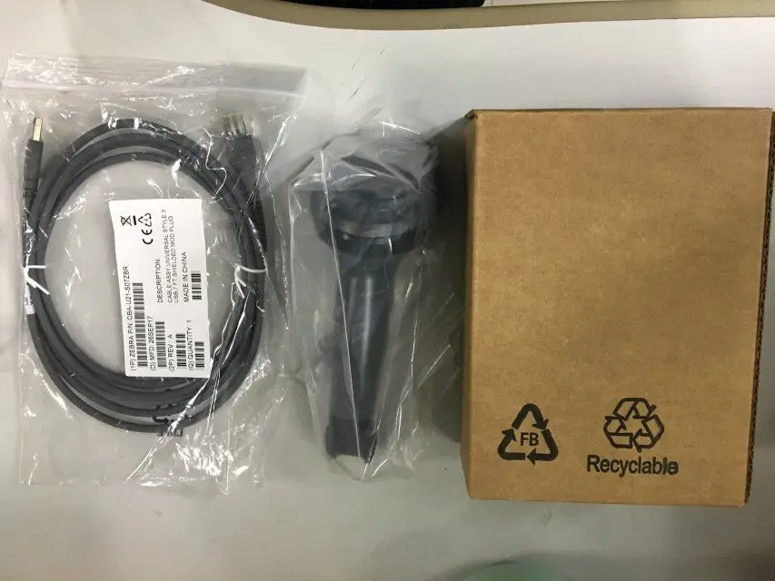 Сканер штрих-кода Zebra Motorola DS8108 Series Symbol DS8108-SR 2D проводной Bluetooth с USB-шнуром для