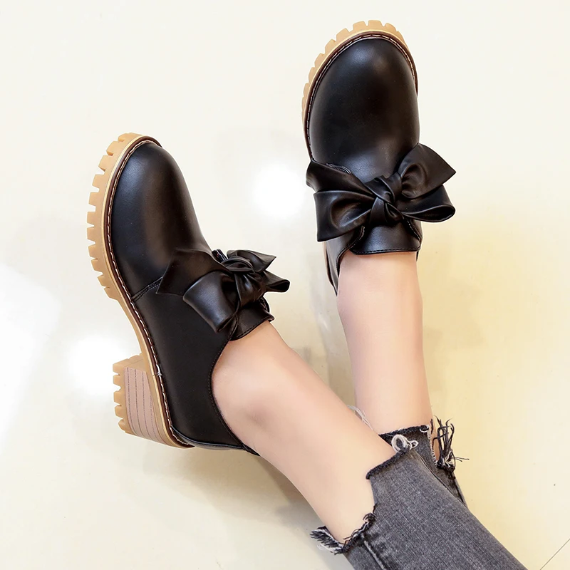 Beautyfeet Лук Узел плоским Обувь круглый носок Кружево-оксфорды на шнуровке Повседневная Женская обувь PU Кожаные броги женская обувь женские туфли Mujer