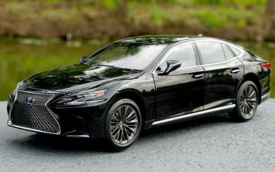 Черный Высокая имитация 1:18 LEXUS LS500 Расширенная Коллекция Модель автомобиля литая металлическая модель автомобиля оригинальная коробка - Цвет: Черный
