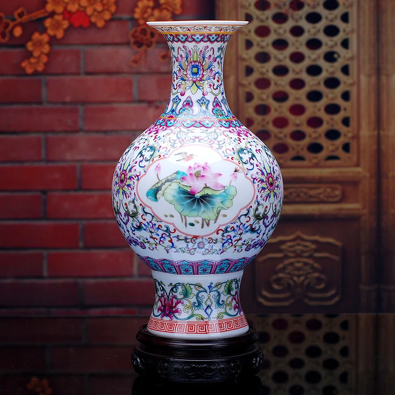 Винтажная античная керамическая свадебная декоративная ваза, восстанавливающая древние белые цветочные вазы дворца.