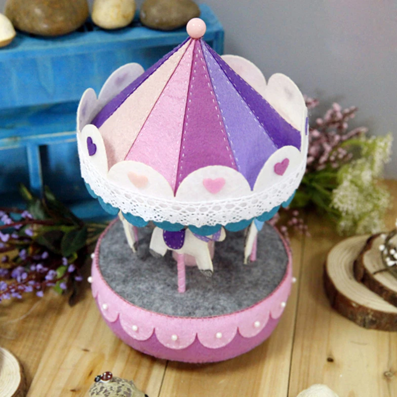 Набор для шитья ручной работы музыкальная шкатулка фиолетового цвета с