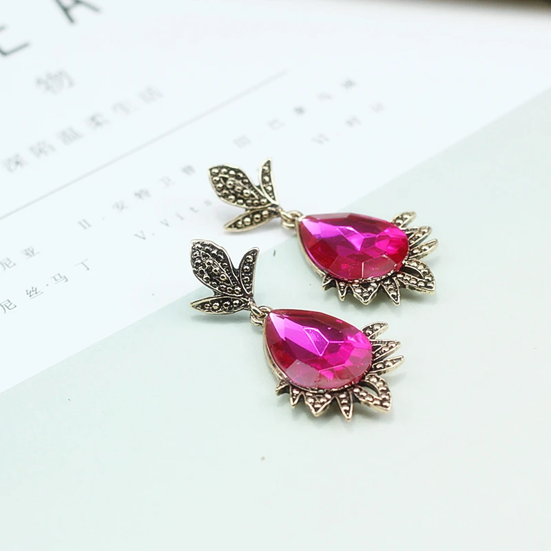 E041 Винтаж Красные кристаллы стразы серьги в виде капель для Для женщин Мода форме