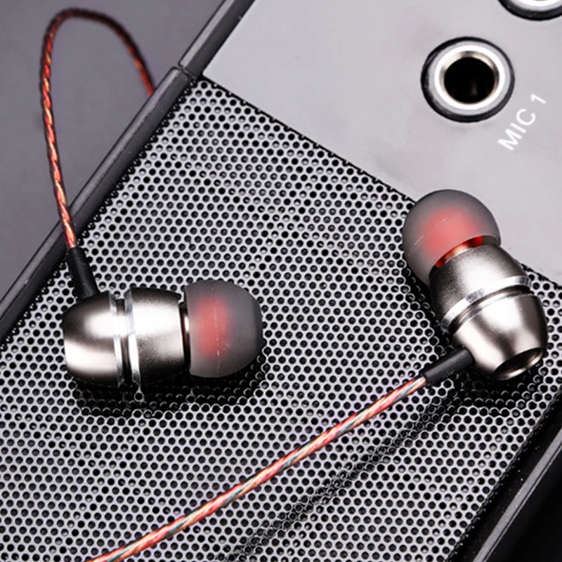 Тяжелый бас металлические наушники спортивные наушники-вкладыши стерео для