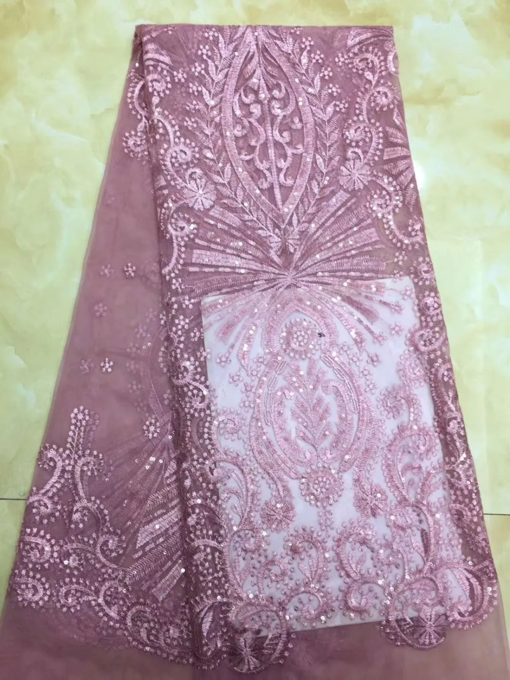 

african lace fabric 2019 high quality lace aso ebi mesh fabric Purple Embroidered Sequins nigerian swiss lace fabric