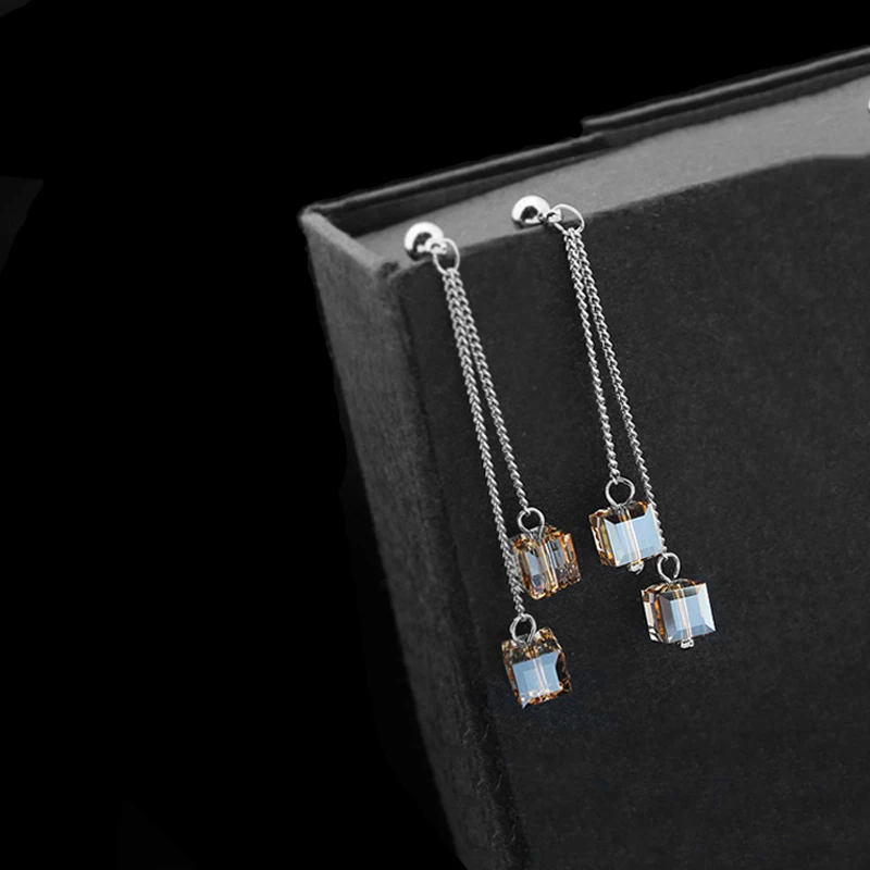 Серьги-подвески с кристаллами Сваровски серебристые | Украшения и аксессуары