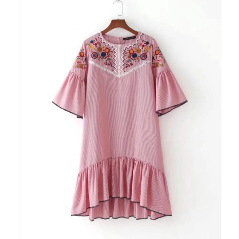 2017 женские винтажные богемный стиль цветочной вышивкой низ гофрированное платье