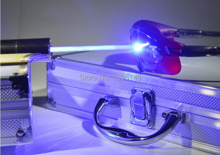 

High power Military 200000M 200W 450nm Blue Laser Pointer Flashlight Light Burning Match/dry wood/black/Burn cigarettes Hunting