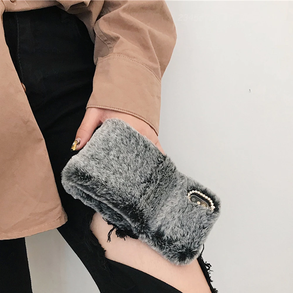 KISSCASE Christmas Warm Fluffy Fur Phone Case For iPhone 5S 6 6s XS MAX Silicon Cases X 8 7 Plus Fundas |