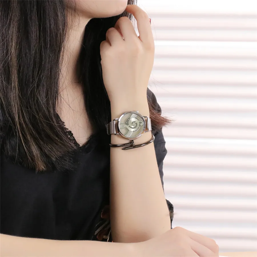 Новинка 2018 роскошные брендовые модные и повседневные часы для нот наручные из