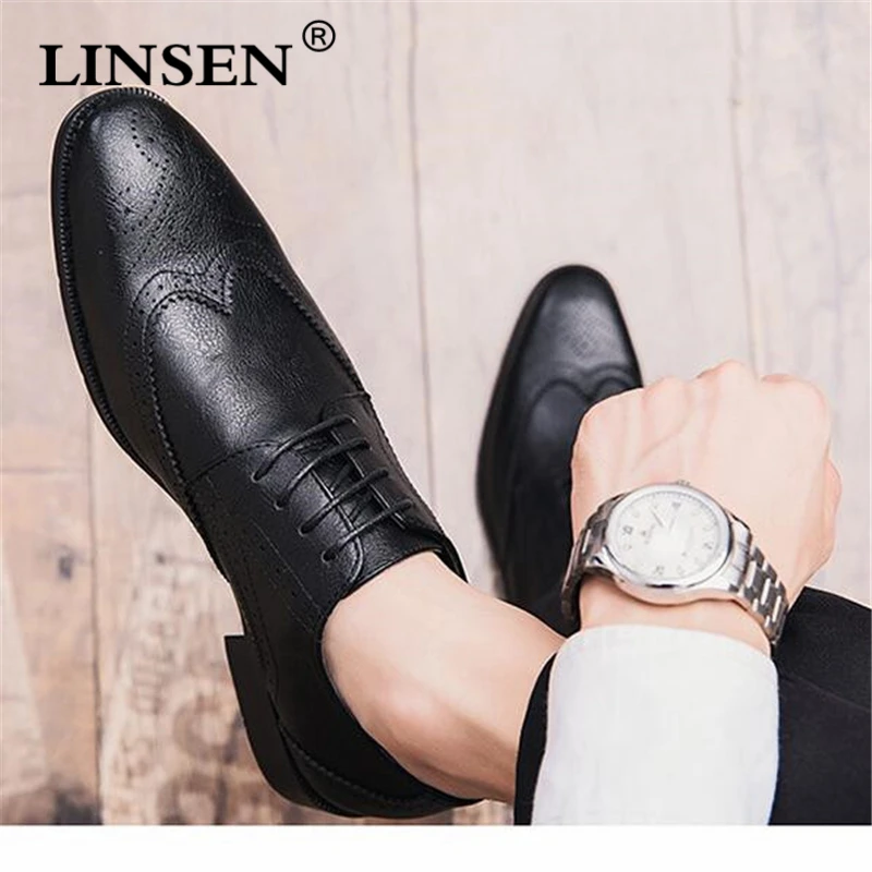 

Brand Full Grain Leather Men Oxford Shoes British Style Retro Carved Bullock Formal Men Dress Shoes Size 38-47