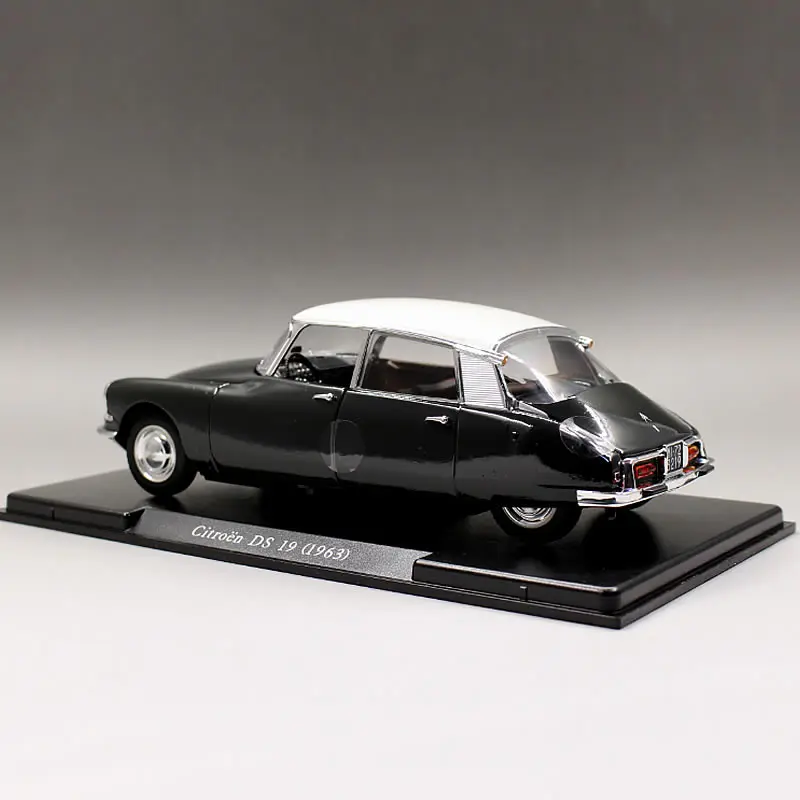 Белая коробка 1:24 1963 DS citro en 19 черный классический бутик игрушечные машинки из