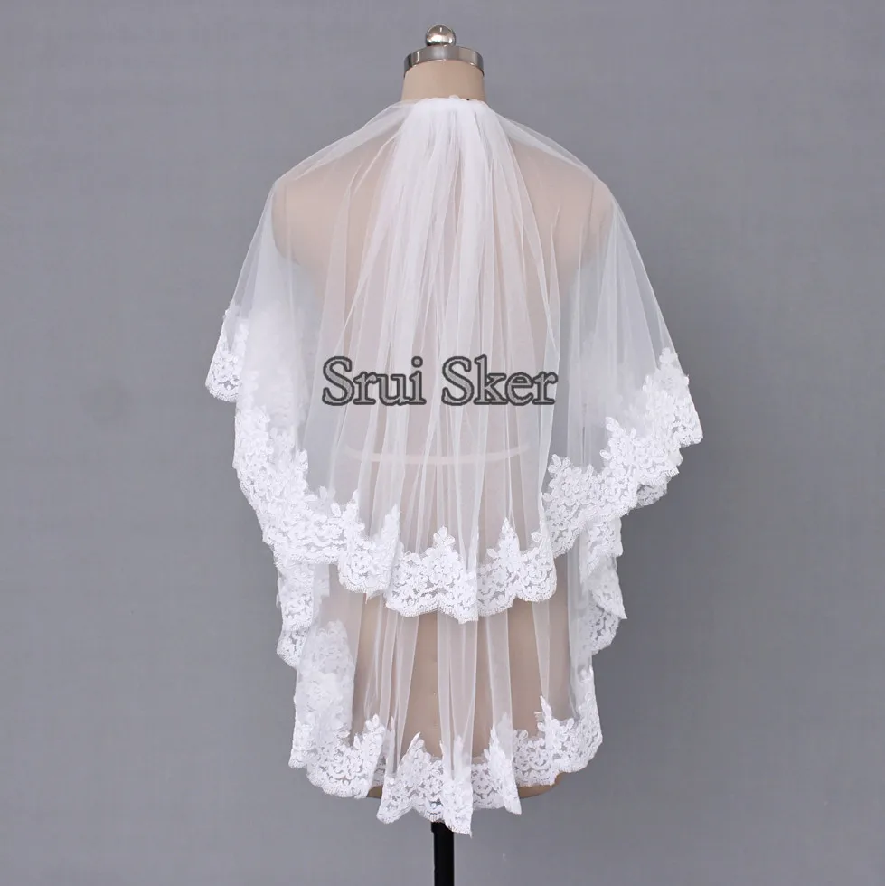 Новая популярная короткая свадебная фата с кружевом дешевая 2 уровня расческой