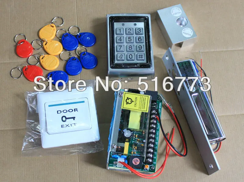 Карта радиочастотной идентификации с замком источником питания картами