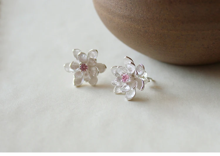 2 шт. цветок лотоса ручной работы серьги стержня уха ювелирные изделия в