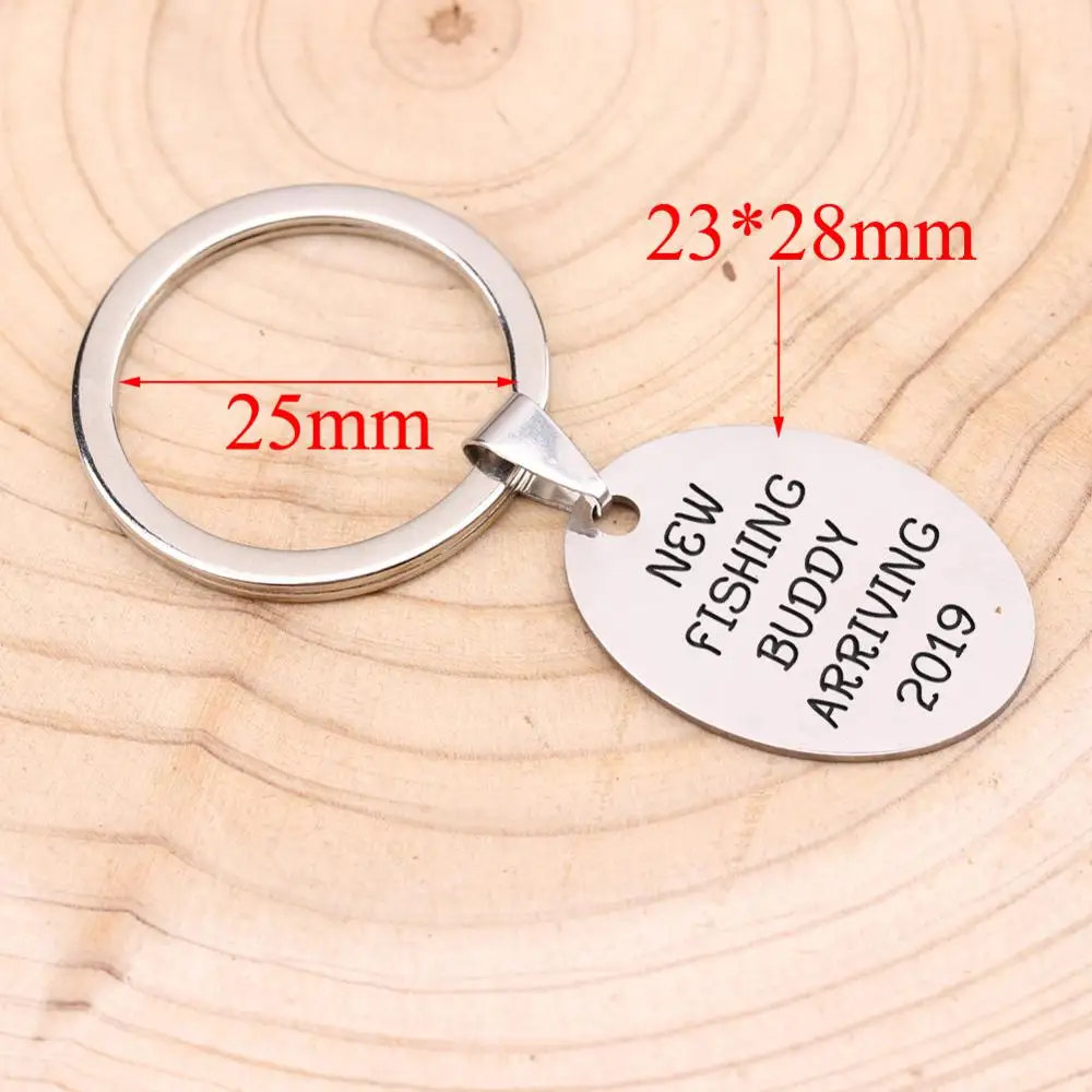 Pregnancy Announcement Key Chain New Fashion Buddy Arriving Hand Engraved Dad Gift First Father's Day Jewelry Women | Украшения и