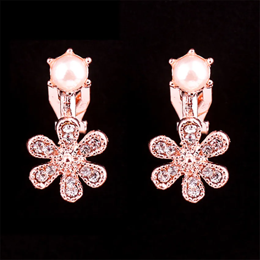 Модные очаровательные серьги золотистого цвета с пятилистным цветком для ушей