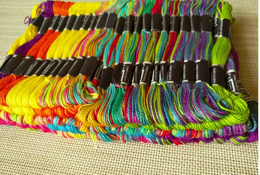 

100 Skeins Tie-dye cord for Friendship Bracelet Party Pack weave wheels inside