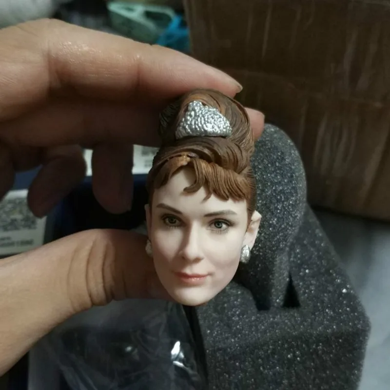 Женская голова резьба 1/6 Завтрак у Тиффани Одри Хепберн Лепка F 12 &quotЖенская