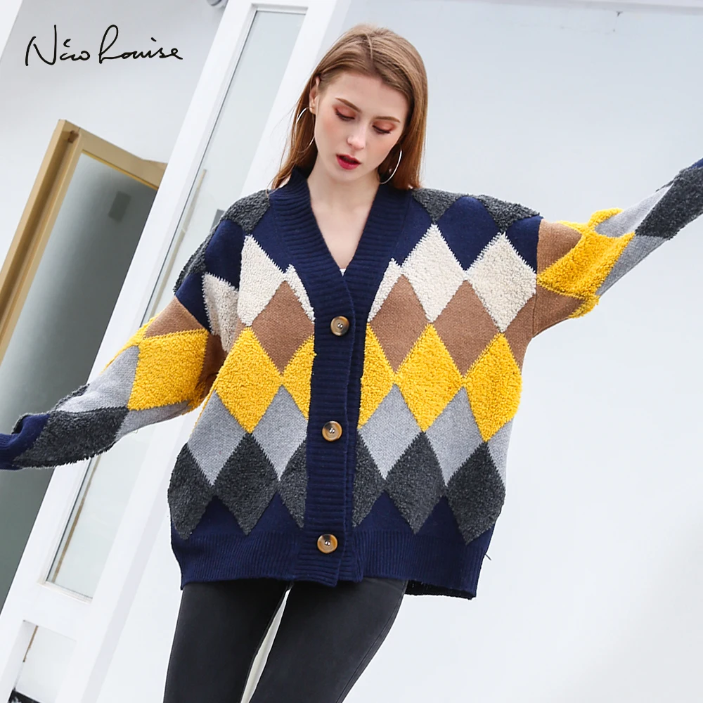 Женский шерстяной кардиган в клетку свободный трикотажный оверсайз с длинным