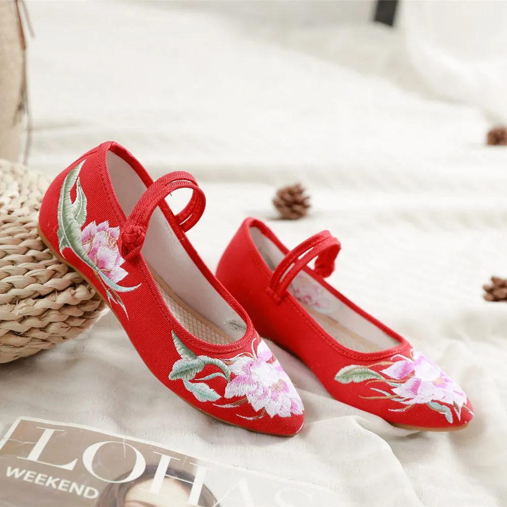 Винтажные женские холщовые балетки Veowalk с китайской вышивкой острым носком
