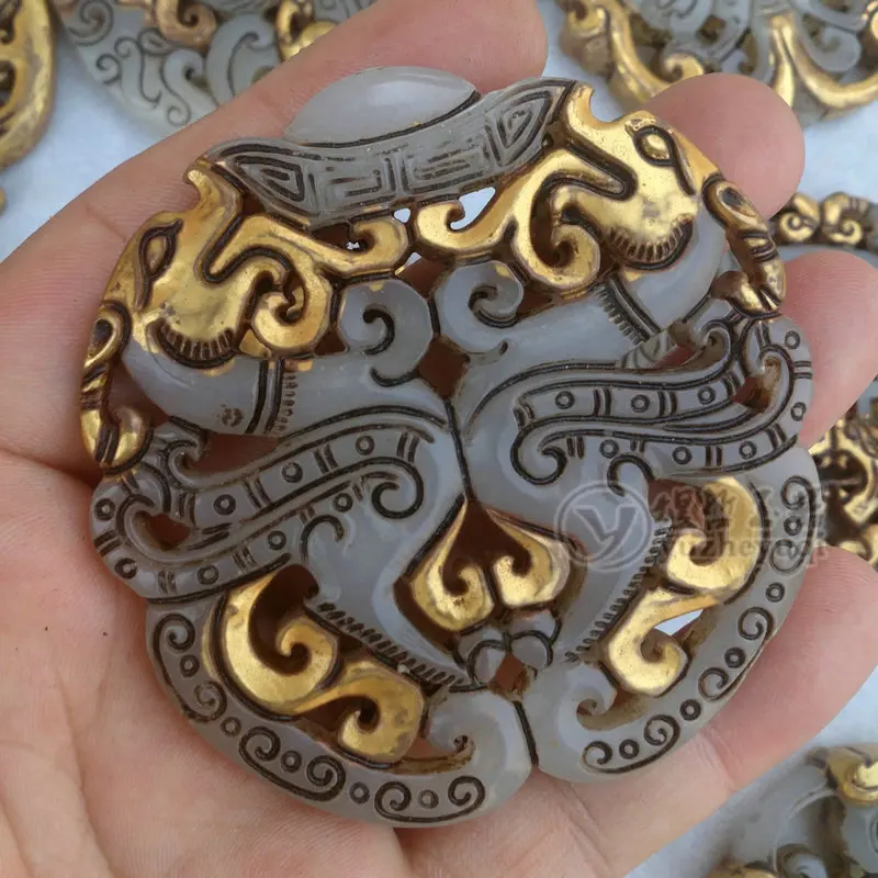 7 latest styles Collect the jade figurine of old carving in China which is plated with gold and imitation dragon | Дом и сад