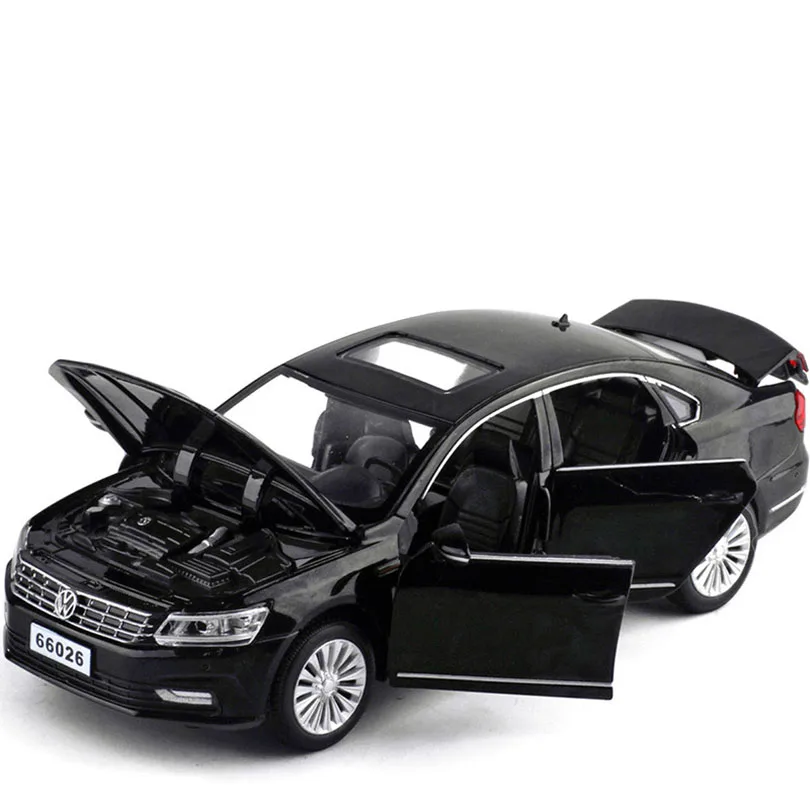 Модель автомобиля Passat 1/32 модель из сплава четыре модели дверная игрушка