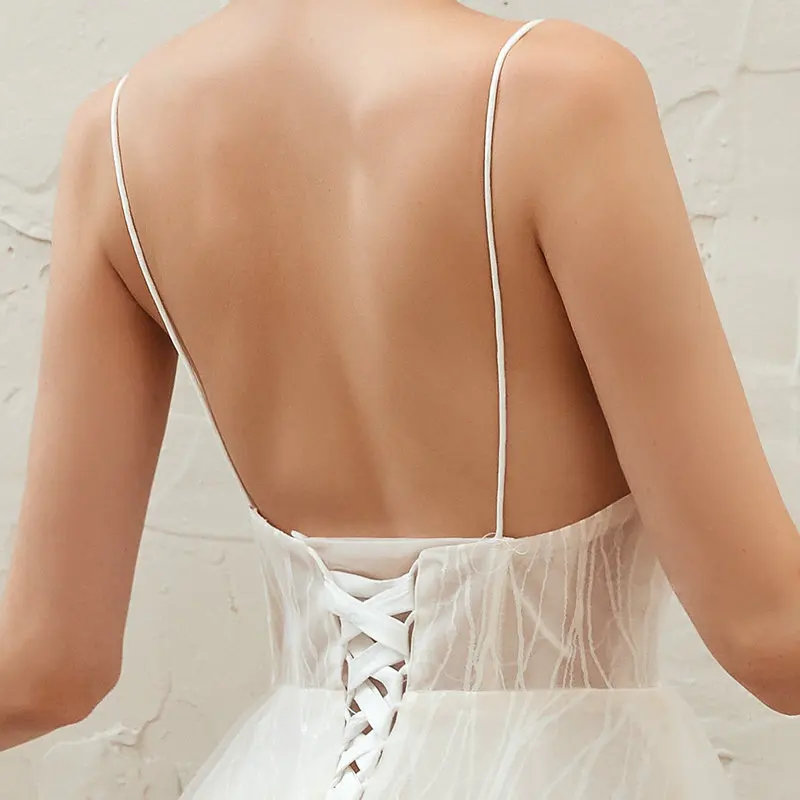 

LAMYA Sexy V Neck A Line Wedding dress White Backess Bridal Gown Court Train Plus Size Conffion vestidos de noiva