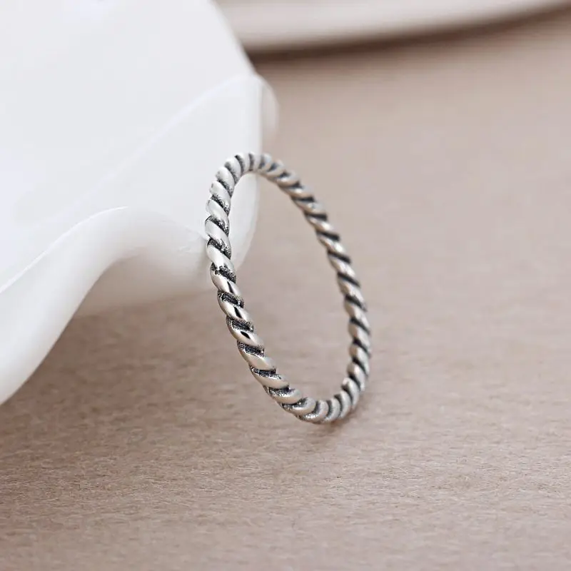 

Cuteeco Vintage Simple Silver Color Pan Ring Twist Ring For Women Men Copper Rings For Female Engagement Jewelry