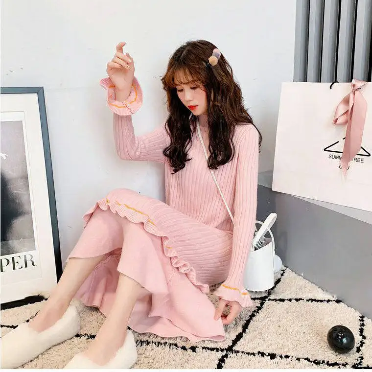 Женское трикотажное платье с оборками модельное дизайнерское праздвечерние