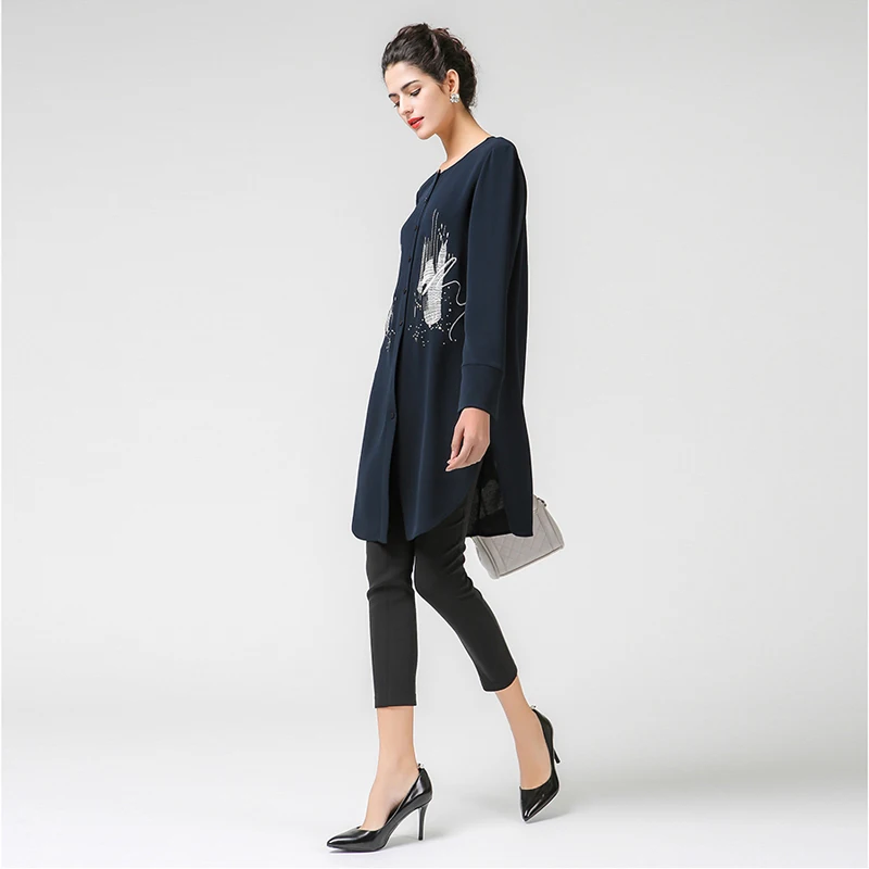 Блузка VOA Женская офисная с длинным рукавом однотонная темно синяя B7210|silk blouse|blouses