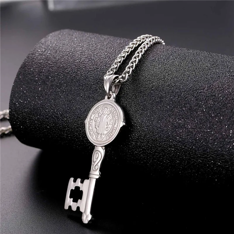 Цепочка с подвеской в виде ключа-медали Святого Бенедикта ювелирные изделия для