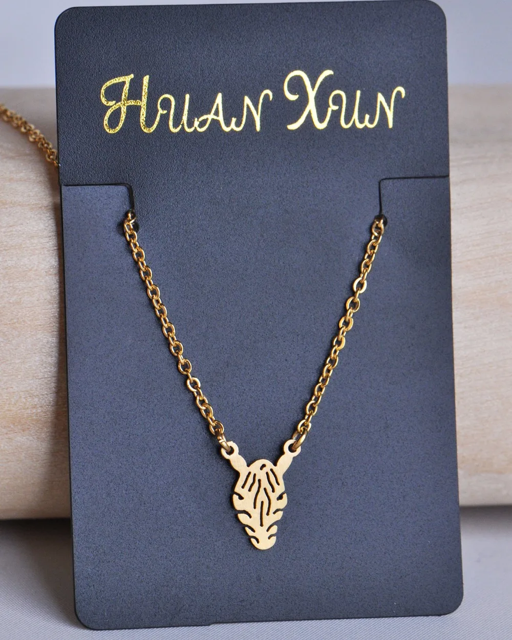 Милое дизайнерское ожерелье из нержавеющей стали с головой зебры для женщин