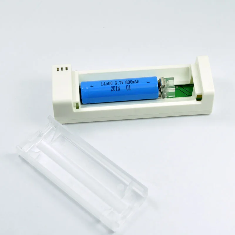 

ML106 mobile power box 18650 26650 14500 charger charging treasure